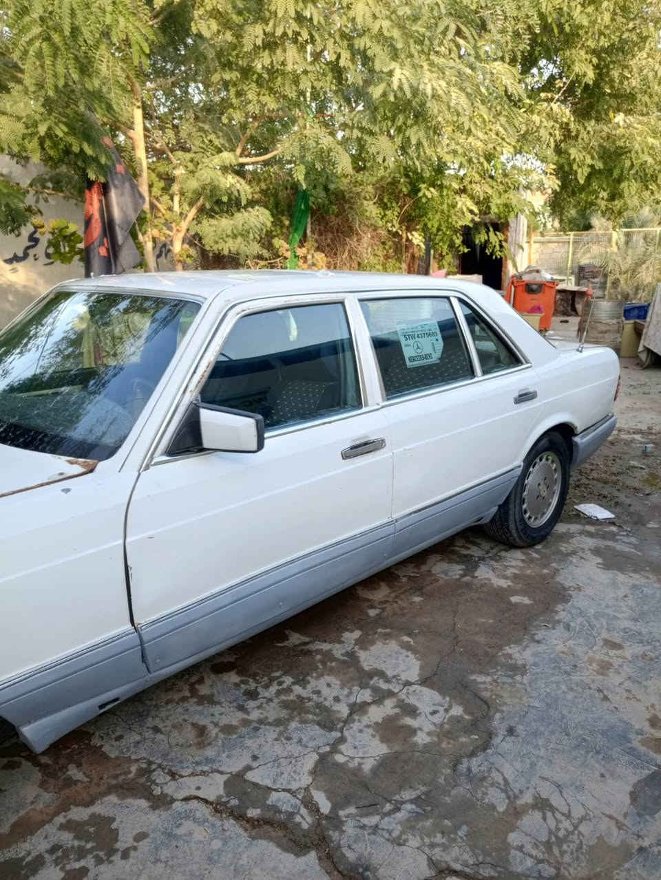 السلام عليكم مارسيدس للبيع موديل 85سنويه منتهيه من 2020سياره جاهزه اروح او ارجع بيها عندي وكاله عامه بيها وراعيها موجود جيراني ب37 وبيها مجال مكان نجف *********** النجف, العراق
