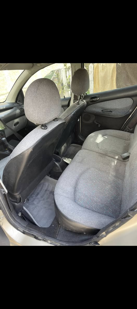 سلام عليكم بيجو 206 موديل 2009 سيارة جديده من كلشي وحلوه صدر حديد شاشه كامره بجم زنون رقم بغداد بسمي سياره جاهزه من كلشي السعر 40 بيها مجال رقم تلفوه ‏‪***********‬‏
