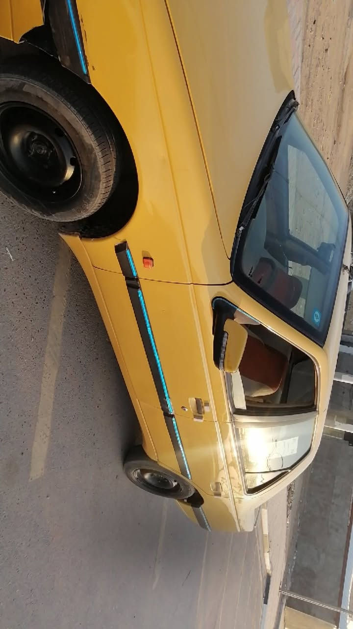 سلام عليكم بيجو موديل 2016مكينه لاتنقيص ولاتبخير وكير خير من الله تبريد ثلج مكان السياره كربلاء السعر40وبيه مجال ***********
