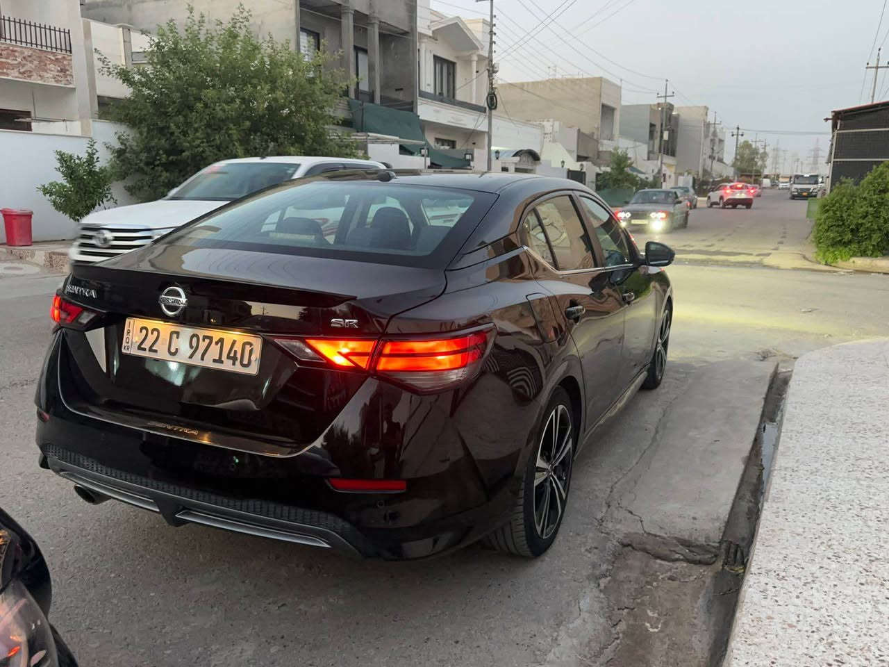 سنترا SR 2022 
61 مايل رويشتية گيرو مةكينة بةشةرت بشت و بيشى بةشةرت 
بوياغ : دةرگاى سايةقى بيلادى گوراوة دةرگاى پشتى سايةق سوبخة يةك بست جاملغى بيشةوةى تعديلة 
ئةرباك بةس شانى تةقية باقى هةموى بةشةرتة نةرمة تةزرةكي هةية 
سةيارةكى تابلي پاكة سةنةوى هةزة هةمو نوية أربيل, العراق


**إذا كنت صاحب هذا الإعلان وتريد حذفه لأي سبب، رجاءا أرسل رسالة إلى الدعم الفني**