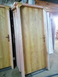 أبواب خشب جاوي • أبواب PVC • الرفاعي الحي الصناعي