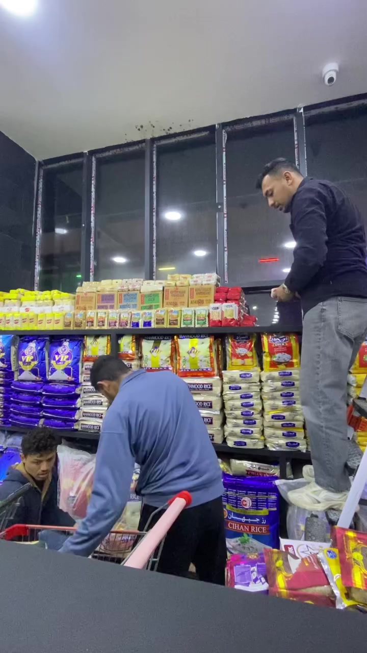 قريبا قريبا تبقى قليل ع افتتاح
مول واو موقع حي بكر مقابل جامع بديع 
ع اخوان المندوبين زياره نقطه لتوفر كافه منتجات 
نشاء الله ايه رزق الهم افتتاح خير بركة ياربي ❤️🩶


**إذا كنت صاحب هذا الإعلان وتريد حذفه لأي سبب، رجاءا أرسل رسالة إلى الدعم الفني**