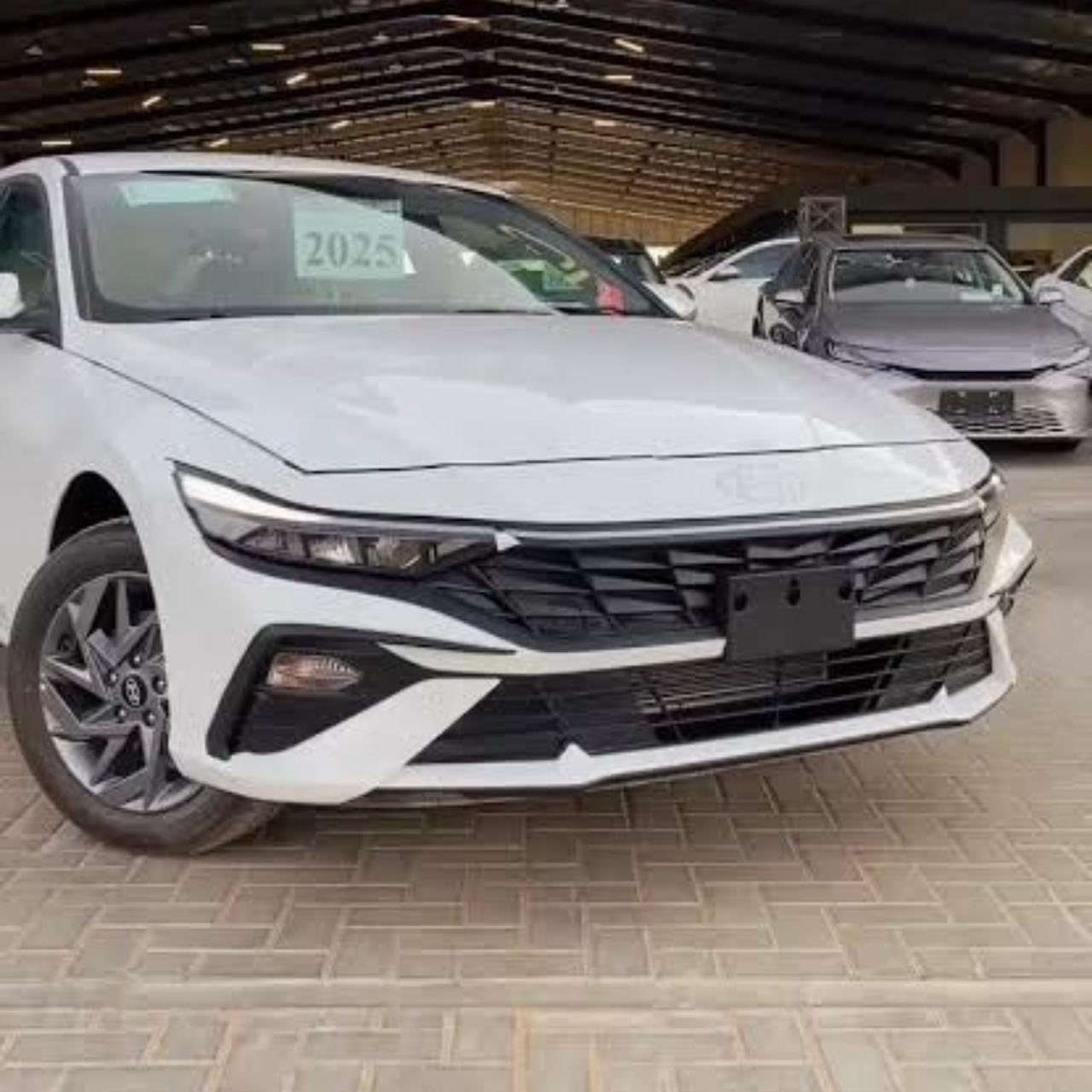 تحية طيبة : 
هيونداي النترا هايبرد 2025 او 2026
متوفرة بنظام اقساط ؛ نظام مصرف ؛ بدون مقدمة 
للضباط او الموظف الحكومي 
كفيل موظف مدني اقساط 390 لمدة 8 سنوات
☝🏼
كفيل ضابط بقسط 525 لمدة 6 سنوات 
☝🏼
ضمان لمدة 2 سنوات او 40 الف كم ايهما اقرب

لمعلومات اكثر الاتصال بارقام الشركة 
***********
***********
***********
***********

او زيارة موقع الشركة الكائن في بغداد الدورة 
شارع المصافي قرب كلية الفارابي
