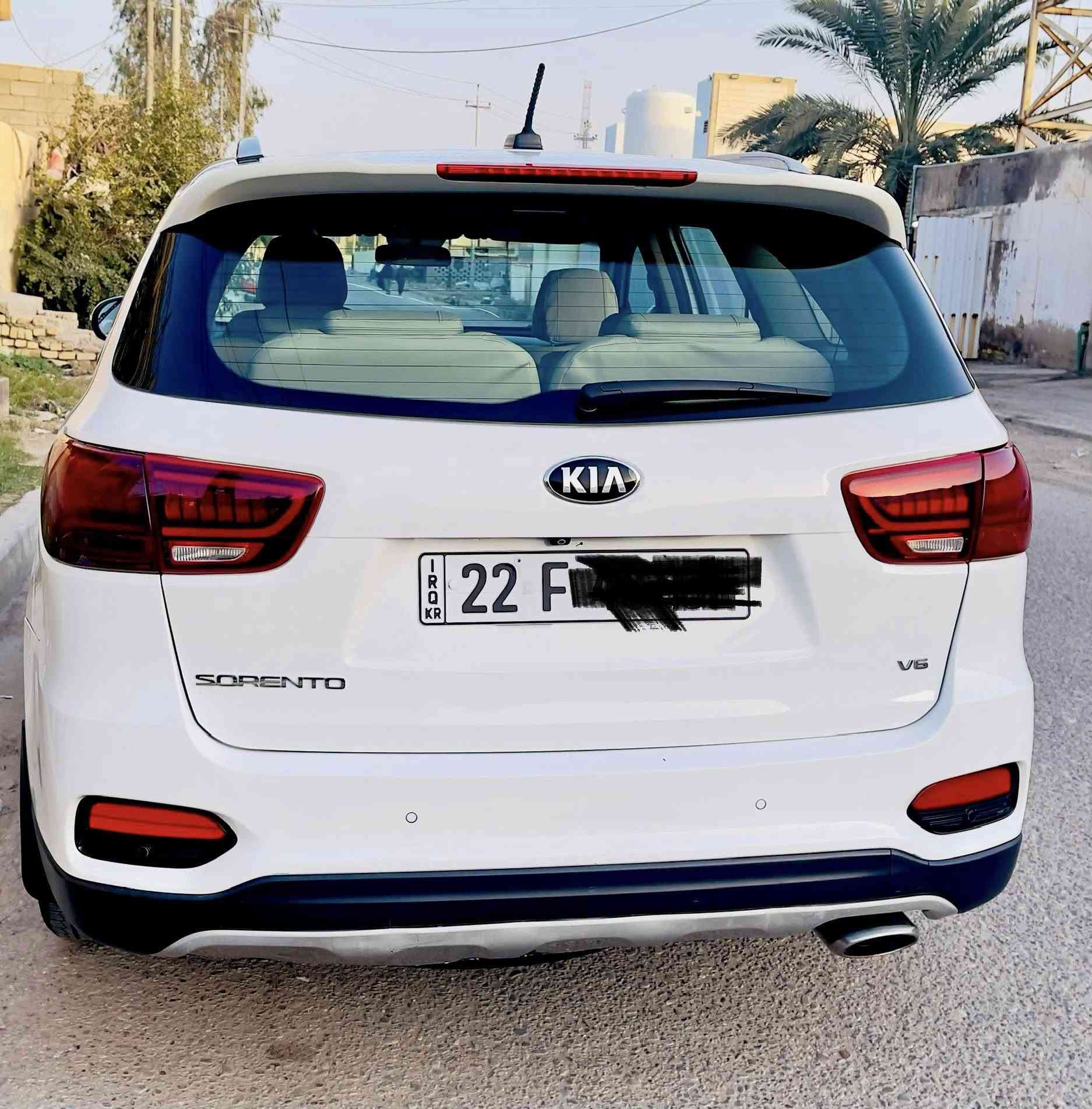 السلام عليكم كيا سورينتو 2018 شكل 20 رقم اربيل جديد كفاله وبيها سونار مرفق مع الصور 6 سلندر كير محرك كفاله طخم تاير جديد مواصفاتها معروفه السعر ( 245 ) بيها مجال حك الجيه للاستفسار *********** مكان السيارة ميسان
