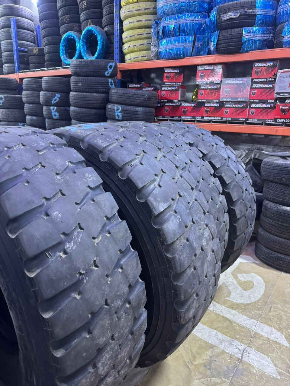 سلام عليكم زبائننا الكرام  يعلن مجمع الامارات لتجارة الاطارات والبطاريات عن توفر تايرات حجم  24  وحجم     315    وحجم 225-80-17.500 وكافه الاحجام الصغيره العنـوان -(بـابل -قضاء القاسم )للتواصل  الاتصال علا الرقم ادناه
***********
