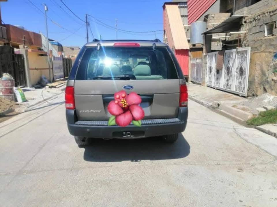 السلام عليكم شباب اني مو صاحب السيارة مجرد ناشر موجود سيارة فورد اكس بلاور محرك حجم 3000 كير تعليك بالستيرن موديل 2003 رقم بغداد الماني شرط التحويل عليها غرامات 300 الف السعر 75 ورقة وبيها مجال للطيبين خابر على صاحبها على هذا الرقم ***********
