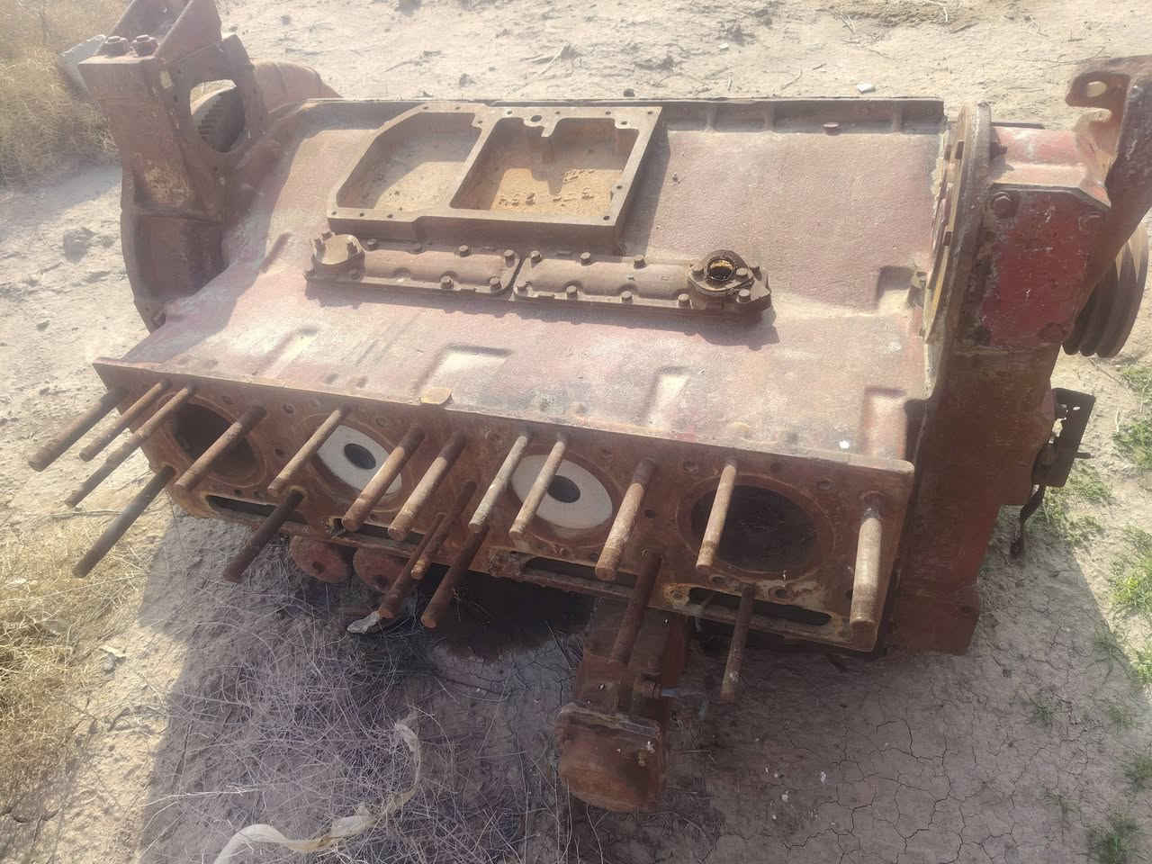 محرك سلكي كرنكه ستندر بمه شغال وتفرعاته موجوده التصال ***********
