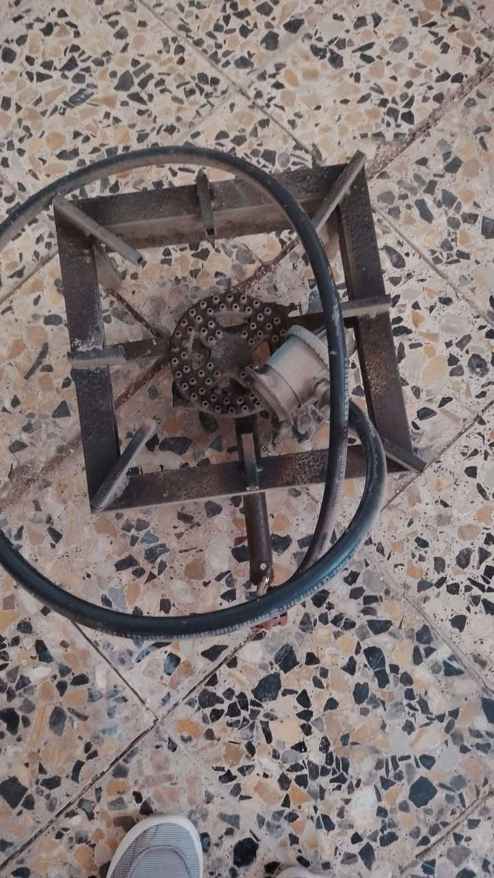 تنور هو والمنظم سعره 50 بريمز هو والمنظم سعره 25


**إذا كنت صاحب هذا الإعلان وتريد حذفه لأي سبب، رجاءا أرسل رسالة إلى الدعم الفني**