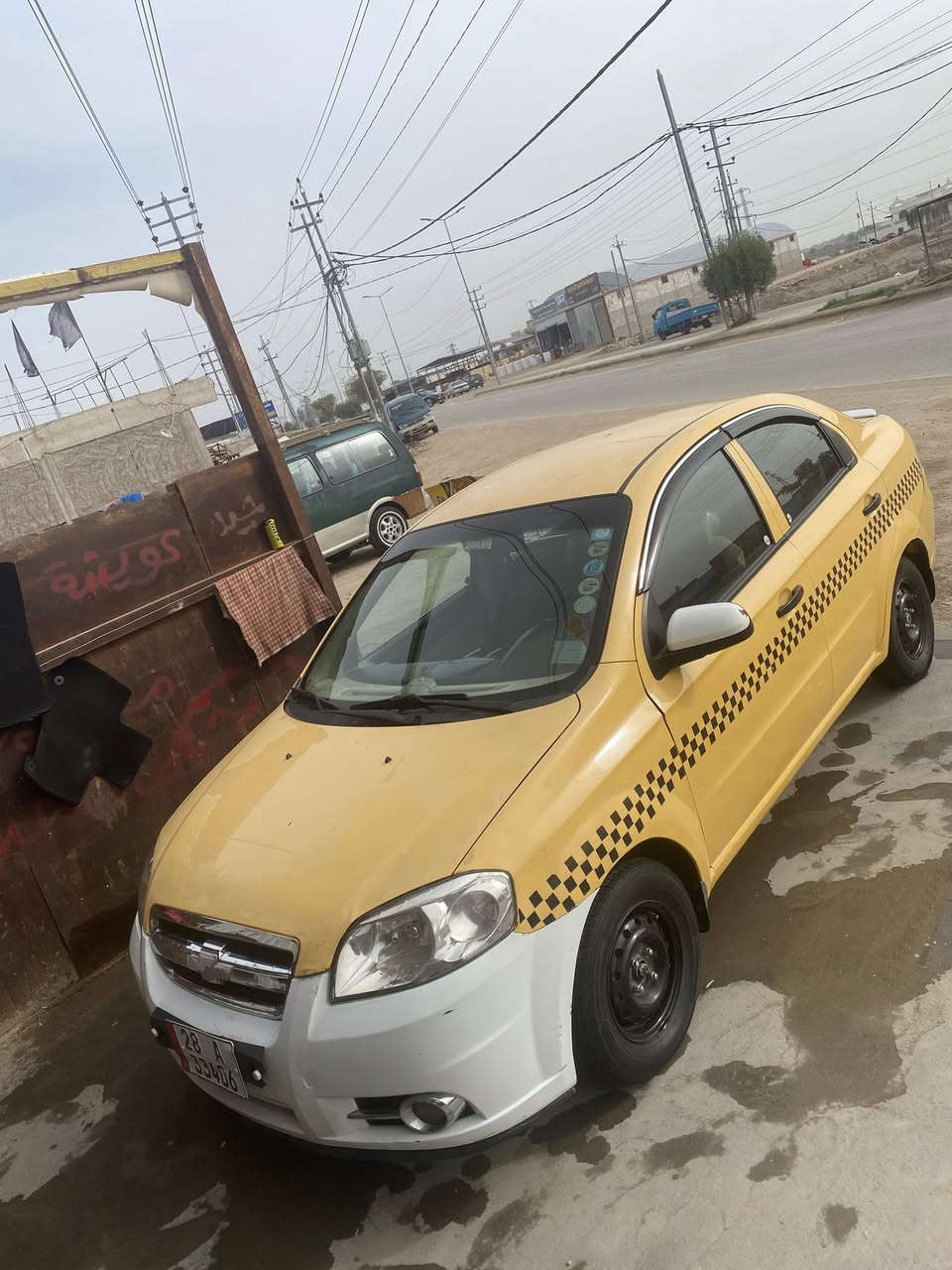 سلام عليكم افيو للبيع موديل 10سياره كفاله عامه مكينه جديده دواخل جديده تخم تاير جديد سياره نضيفه وحلوه السعر 55وبيهه مجال مكان نجف كوفه عباسيه رقم الهاتف ***********
