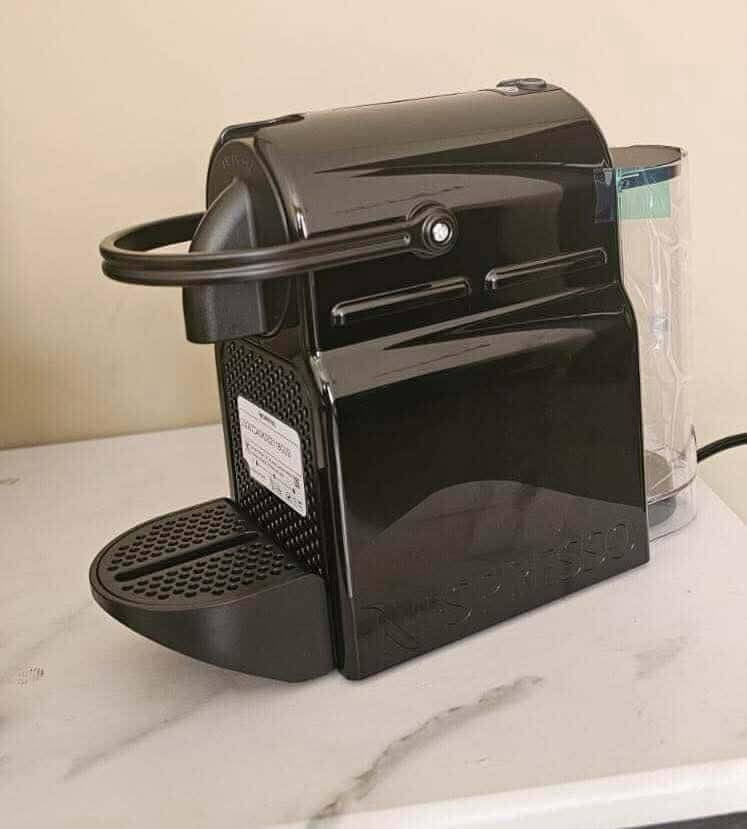 توفرت مكائن قهوه جديد مني مي دولتشي ومكينه اسبرسو انيسا ولاحدث من ماركة دولتشي نيو
لاستفسار واتساب  ***********الاسعار من ١٢٠ الف لحد ١٤٠ الف
