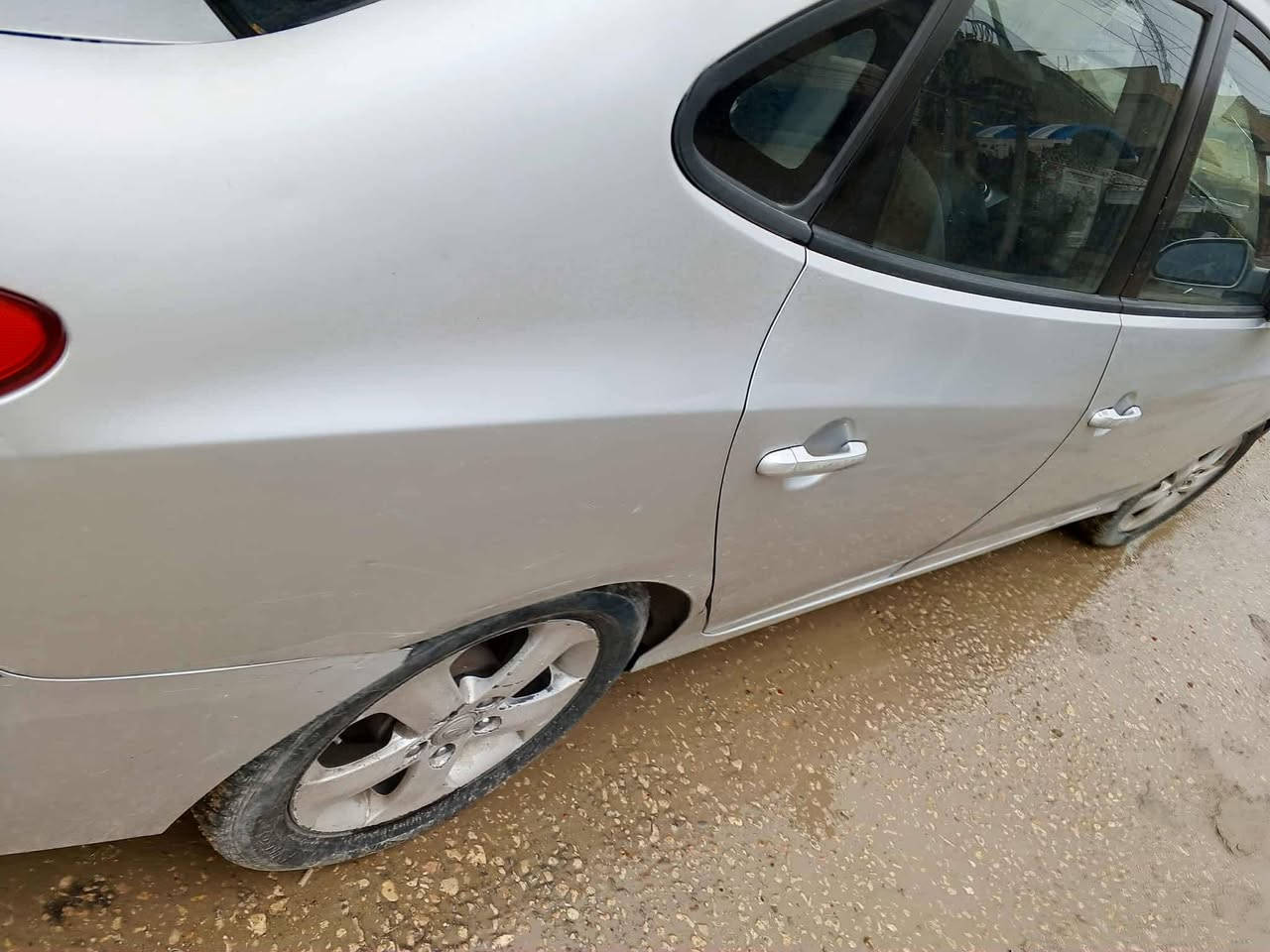 السلام عليكم النترا موديل ٢٠٠٨ رقم بغداد بسمي كير محرك مكفوك تبريد السياره امريكيه حادثه من أمريكا جاملع وباب امامي جهه السايق وجاملغ خلفي نفس الجهه جوه قبق البانزين بالعراق لو سلفري مكينه ٢٠٠٠ السعر ٨٨ مكان السياره بابل الاسكندريه الحصوه. ***********
