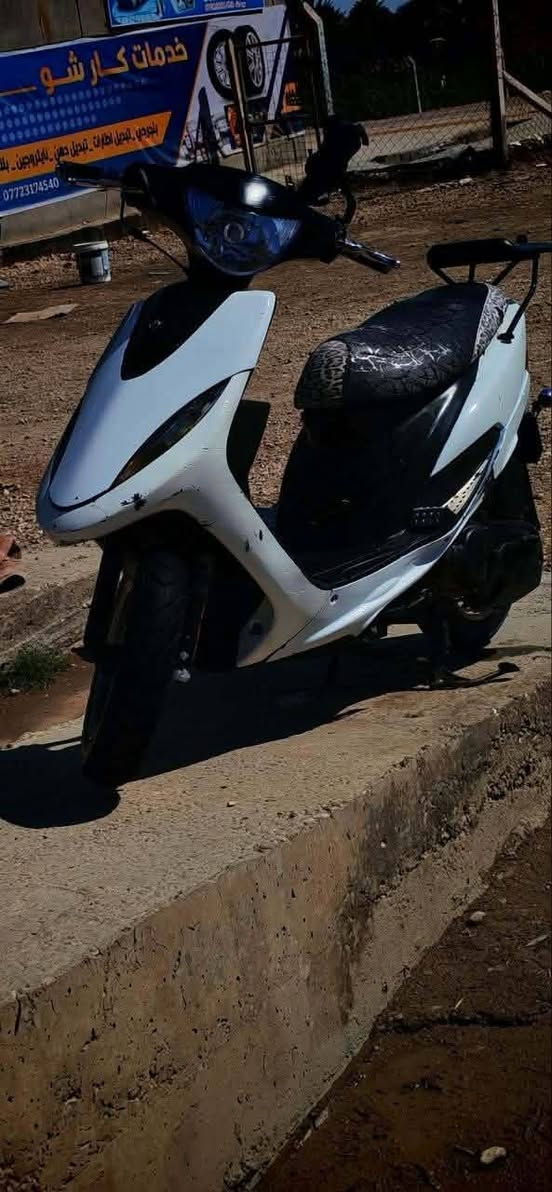 سلام عليكم دراجه ماكس عدله للبيع ختم واحد وي المكينه نضيفه جدا مبدله فقط ولفات مكاني ديوانيه دغاره


**إذا كنت صاحب هذا الإعلان وتريد حذفه لأي سبب، رجاءا أرسل رسالة إلى الدعم الفني**