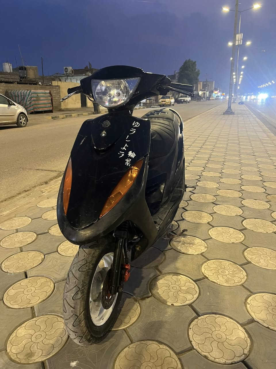 مرحبا 
ماكس عدله 
بوشه49 مبدل زنجيل فقط 
صالنصه fmمعدل 120
كلها شغاله  منلايت للبكلابت 
السعر 700….؟
العنوان العمارة/العرضات 
اتصل ***********
