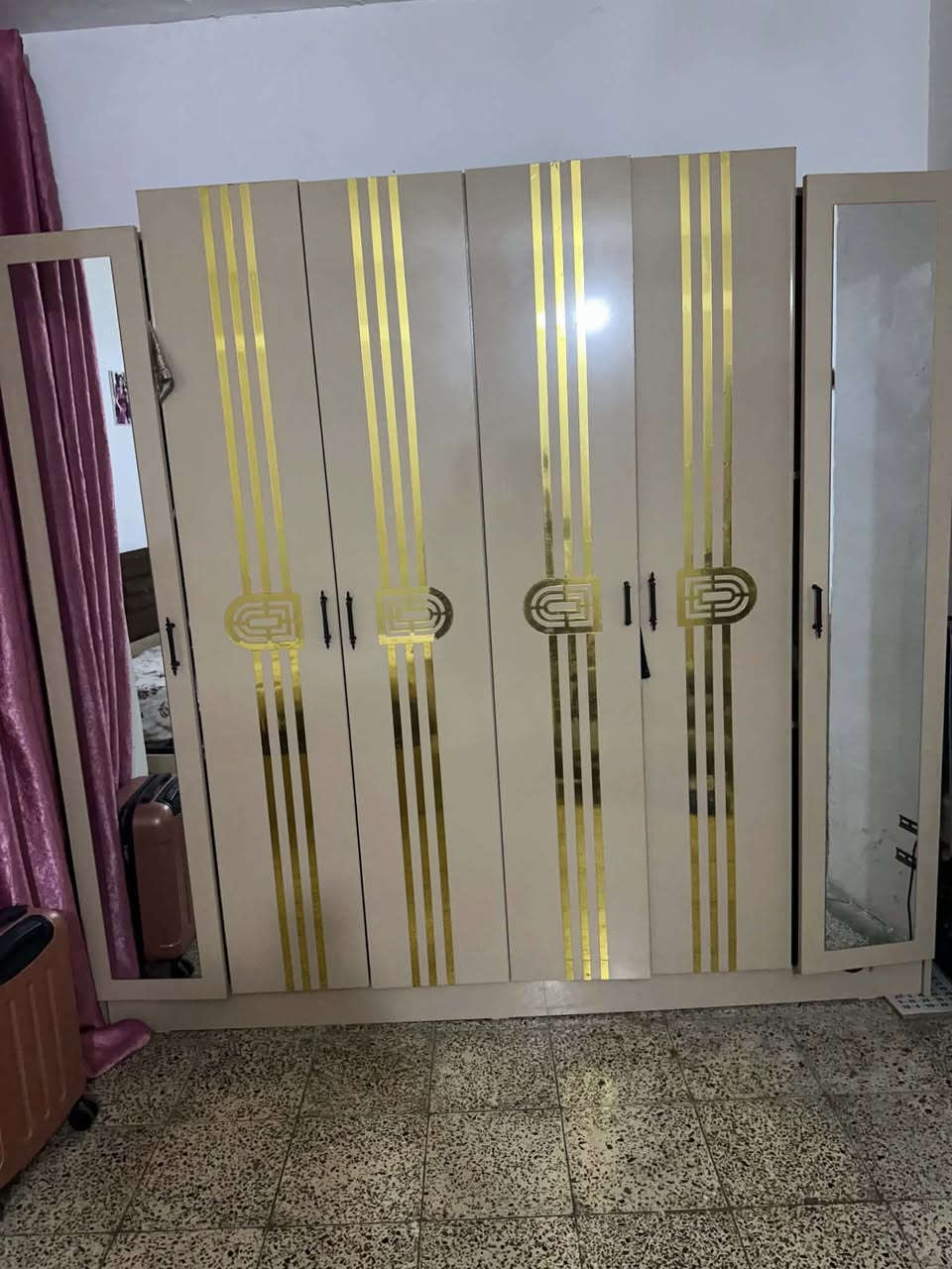 غرفه نوم تركي فول نضافه استعمال جدا قليل للبيع مكان الشعب


**إذا كنت صاحب هذا الإعلان وتريد حذفه لأي سبب، رجاءا أرسل رسالة إلى الدعم الفني**