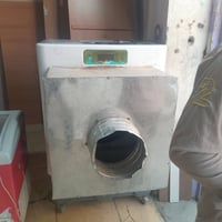 كنفيره ٤ونص • حجم كبير • قابل تفاوض