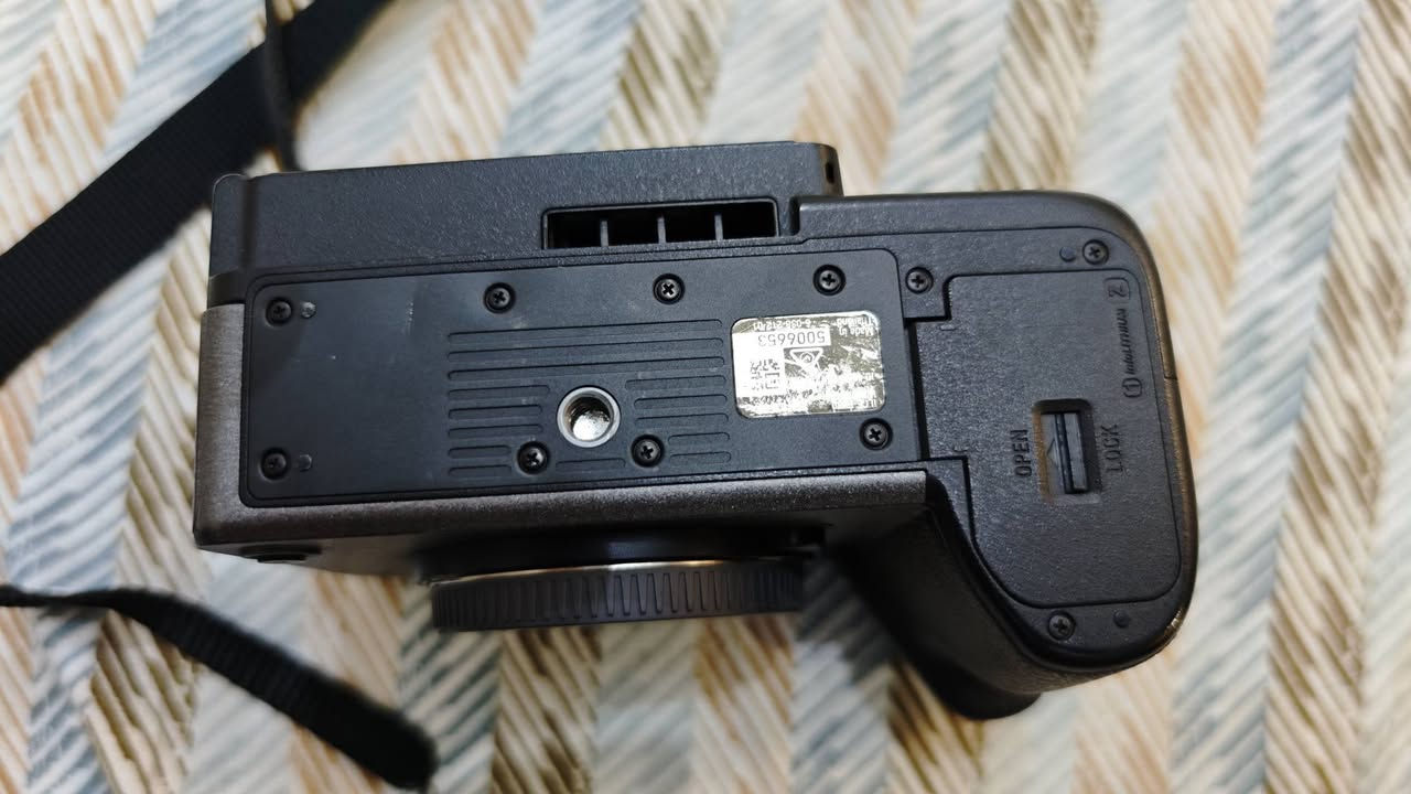 كاميرا سوني fx30 للبيع استخدام شخصي نظافة 95 بالميه سعرها مليون و850 وعدسة سيكما 24-70 نظافة 98 سعرهه950 السعر قفل طبعا مع كراتينهن


**إذا كنت صاحب هذا الإعلان وتريد حذفه لأي سبب، رجاءا أرسل رسالة إلى الدعم الفني**