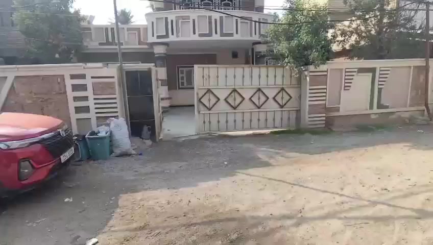 🏡 بيت عقد على الوقف – مدة الحياة
📍 الموقع: الكاظمية
📐 المساحة: 400 متر
🏗️ البناء: جديد
⭐ موقع ممتاز ومميز
📝 تحويل مباشر باسم المشتري
📞 للاستفسار: ***********
