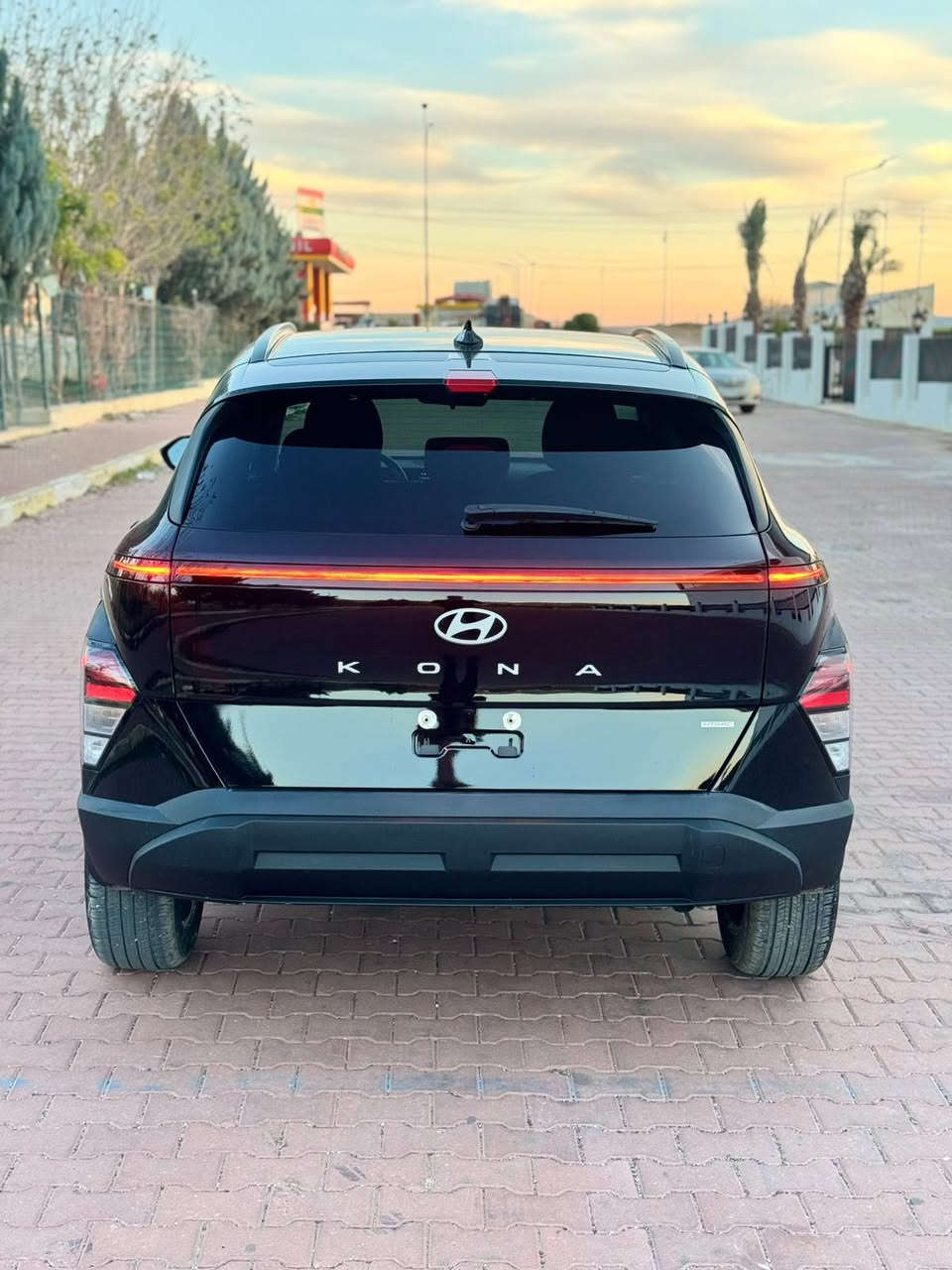 ﷽

هيونداى كونا 2025 شكل جديد فول عدا فتحه 🌹
بجم و خلفي و امامى سياره كبس شرط بلادى 💯
السعر : 148 و بيها مجال للطيبين
رقم شاصى : KM8HBCAB8SU218208
محرك 4 سلندر : 2000 دوش مرغوب 
سياره ماشييه زيرو فقط : 4 الف ميل عل وضع شريكه
ضرر بسيط : فقط بابين و جاملغ صبغ باثر شخوط 
سياره بدون مبدلات بدون دواخل شرط مابى 💯
جميع ايرباگات سليمه ما عدا برده راجع سستم 💯
مواصفات: SEL
بصمه
فور ويل
لايد بلادى
بگلايد بلادى
شاشة ديجتل متصل
تشغيل عن بعد
اشاره مري
رادار أمامي خلفي جانبي
شحن لاسلكي
تبريد بيانو لمس
تبريد مركزي 
سايد بريك بصمه
أوتو هولد
إطفاء ذاتي
مكان سياره: اربيل معرض نور البصره
سياره شرط ترقيم اربيل سليمانيه دهوك
اتصال او واتساب : ‭0776 699 5610‬
اتصال او واتساب : ***********
