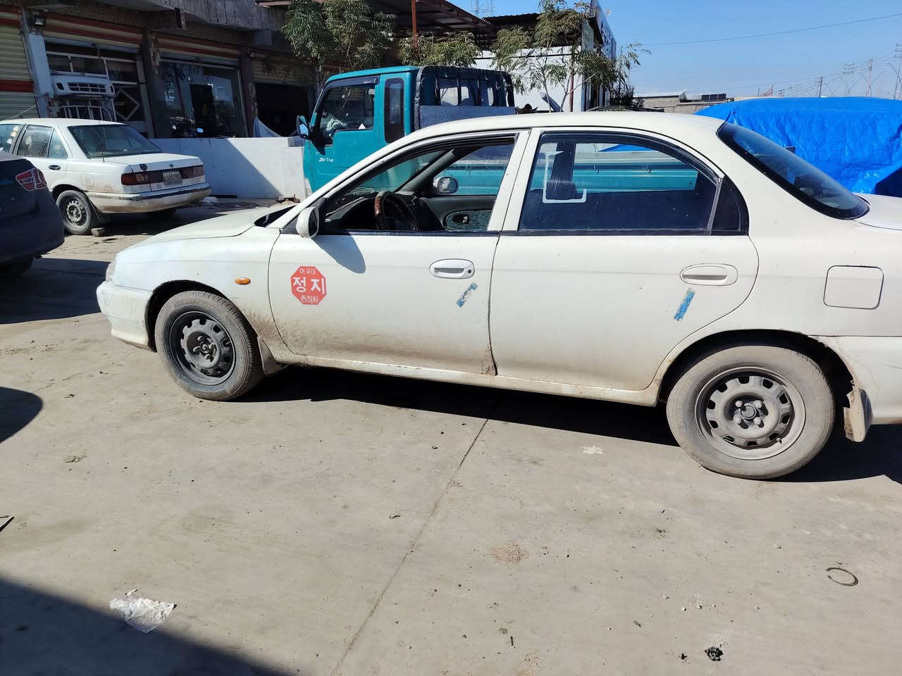 السلام عليكم للبيع والمراوس كيا سيفيا موديل 2000 رقم ديالى مشروع وطني السنويه لل 29  الشرعي يمي بالمنطقه تحويل شوكت تحب كير مكينه شرط الفحص جدد كير اوتو صدر جديد بس الدبلات الخلفيه تعبانات تصعدها ماتحس بيها تمشي ناعمه السيارة حلوه مرتبه وجاهزة مال طربكه وعمل ومسيار ضربة قويه مابيها بس سيارة مهموله تريد ترتيب وكلشي واضح كدامكم بصور بيها طخطخات بسيطات وتريد جام مال الباب ويدات أبواب الداخليات ثنين مكسرات تايراتها جدد ابين قوسين السيارة داخل وخارج جاهزة عايزها مصرف 400 ألف تصير حمامه السعر 20 وبيها مجال بسيط للشراي واذا تريد قفل من الاخير بدون عمله حتى لاتعبك ولاتعبني ب 18 من الأخير سعر سيارة حبل ويرهم مراوس العنوان سامراء الشراي يراسل الصفحه خاص تحياتي


**إذا كنت صاحب هذا الإعلان وتريد حذفه لأي سبب، رجاءا أرسل رسالة إلى الدعم الفني**