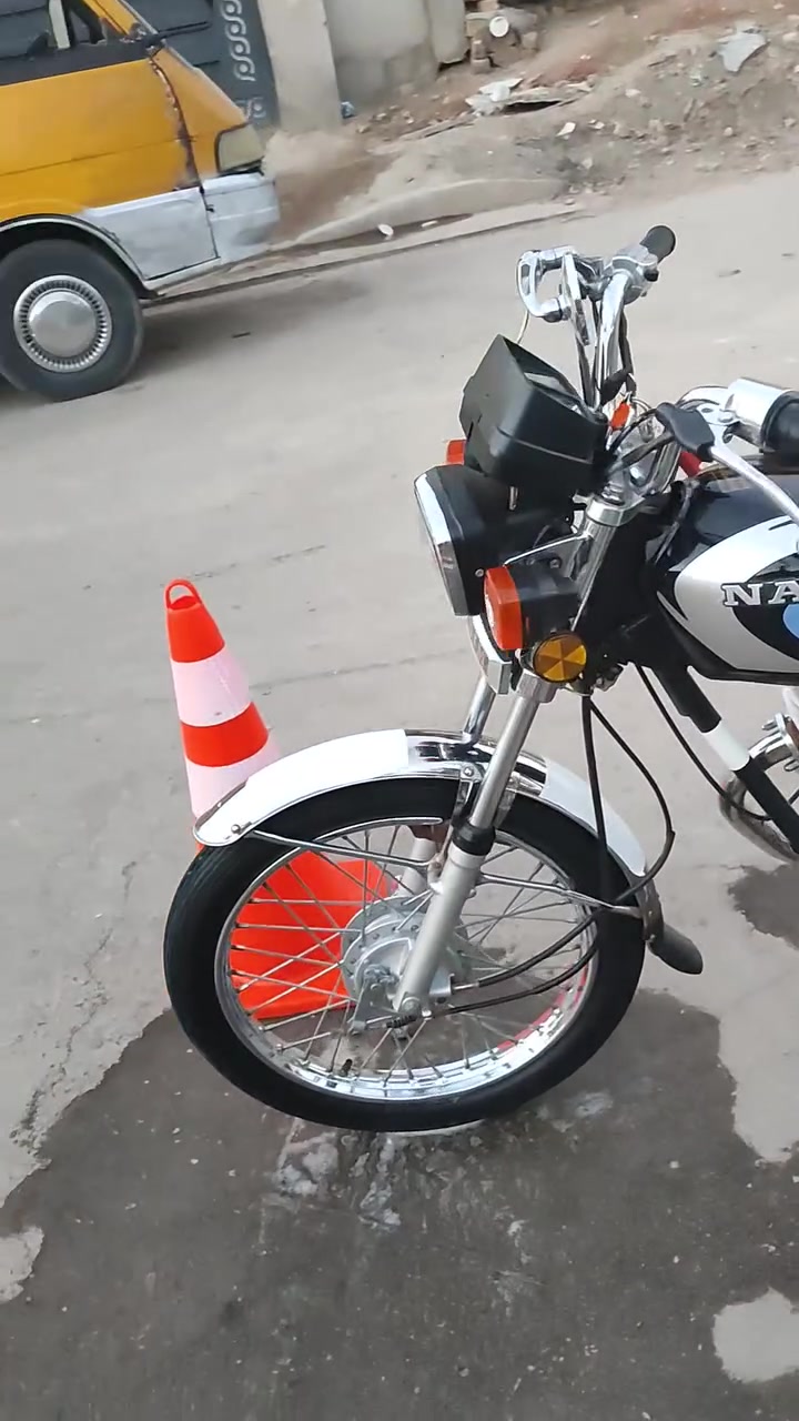 درجه البيع مكفوله من كلشي تعمير جديد شراي بي خير ويدلل مو شراي لا يعلق 👍


**إذا كنت صاحب هذا الإعلان وتريد حذفه لأي سبب، رجاءا أرسل رسالة إلى الدعم الفني**