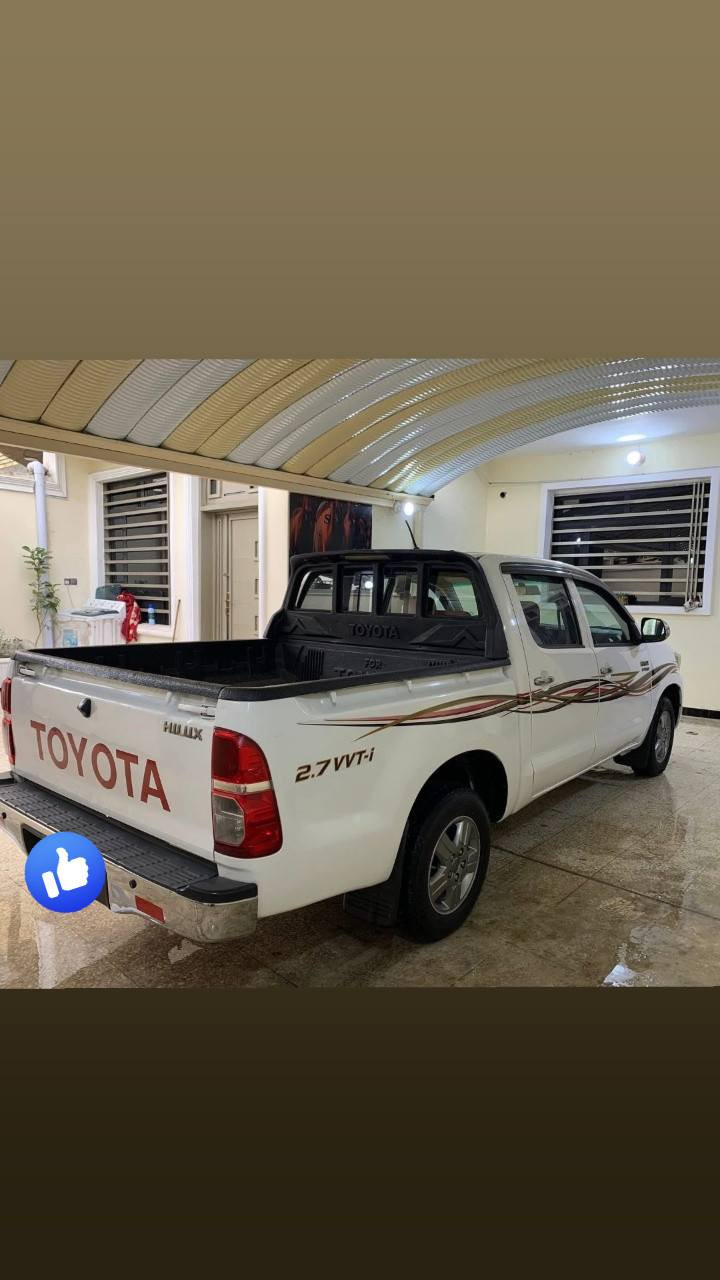 سلام عليكم عندي سياره البيع بيكم موديل 2015 رقم بغداد كير واتماتيك شاصي 19 كوتي سياره جديده وحلوه تحويل مباشر ماشيه 100 ألف عنوان بغداد ولشراي يتصل على ***********
