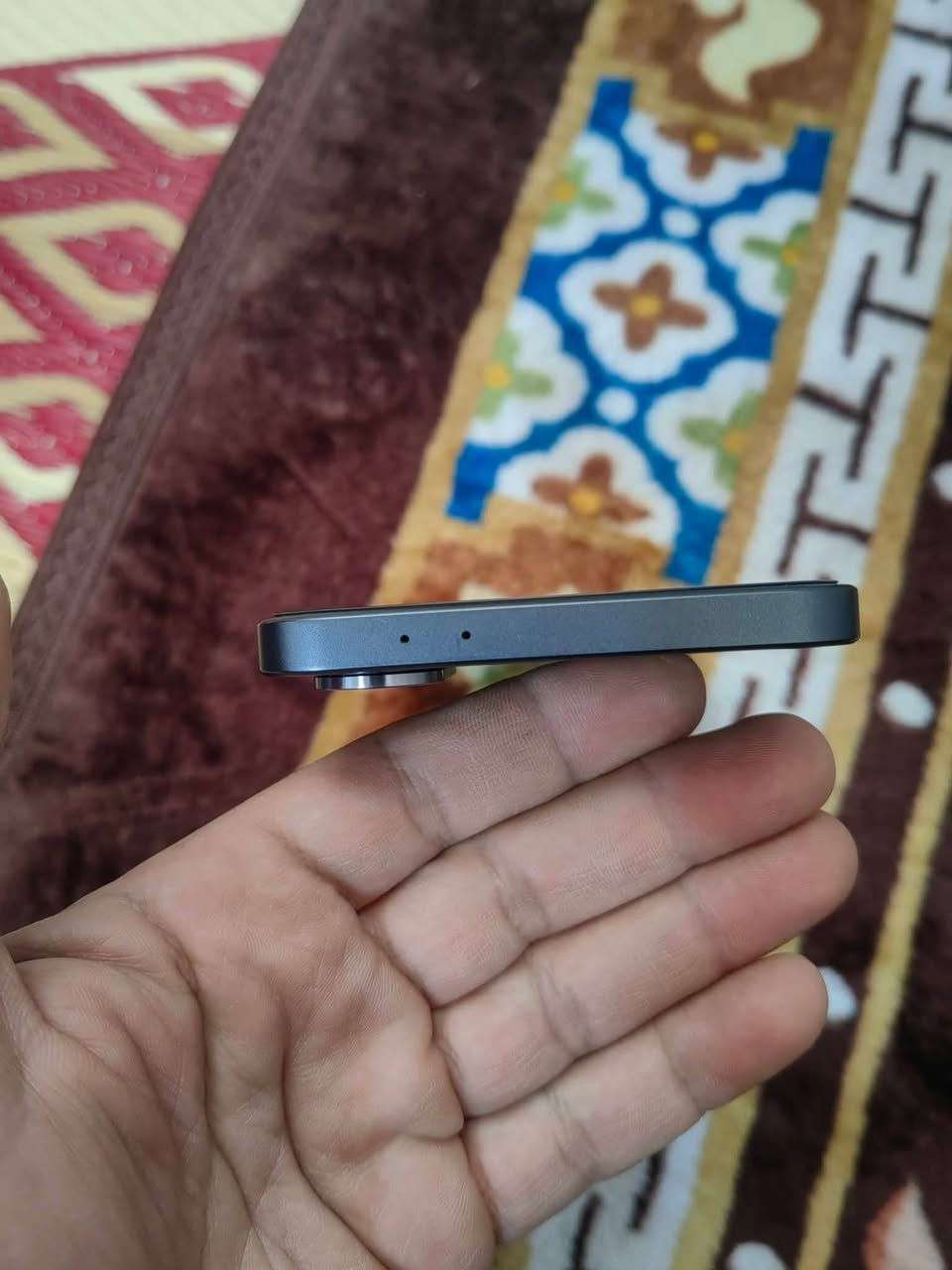 كلكسي 5G  a36 نظيف جدا ضمان شركة الاماني ذاكرة 8/128 شريحتين + شريحة esim
بدون غراض فقط جهاز
بيع فقط بدون مراوس
السعر/ 350  الف
العنوان كربلاء 
***********
