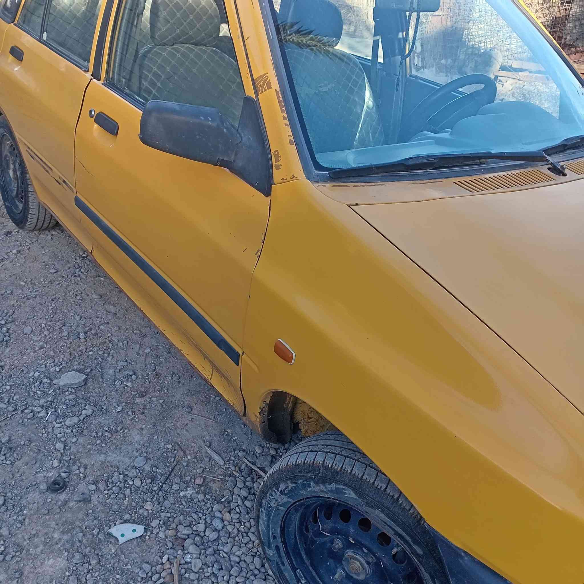 سلام عليكم سايبه2011 رقم بغداد بسمي مصفره هيه وقرامه بتاريخ البارحه بيه دوس وهلاات مبدلهن جدد وماصابقهن سياره بلاديه بدون ضربه محرك گير كفاله كهربايات حداديه جديده مكاني بغداد الدوره هورجبٍ الاستفسار *********** سعر 26 وبيه مجال بسيط
