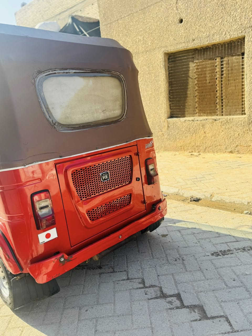 سلام عليكم تكتك للبيع 22 بغداد مدينة الصدر***********
