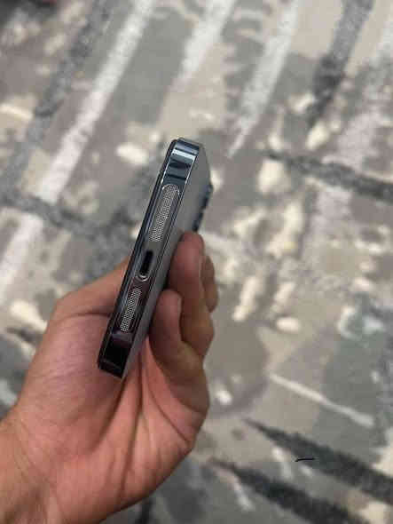 السلام عليكم 
جهاز ايفون 13 برو ماكس
لون بحري
ذاكره 256
بطارية 84
مبدل شاشه نوعيه جيده
ما بيه اي شخط
كلشي شغال
*********** - ***********
السعر 550
مكاني بغداد الزعفرانية
