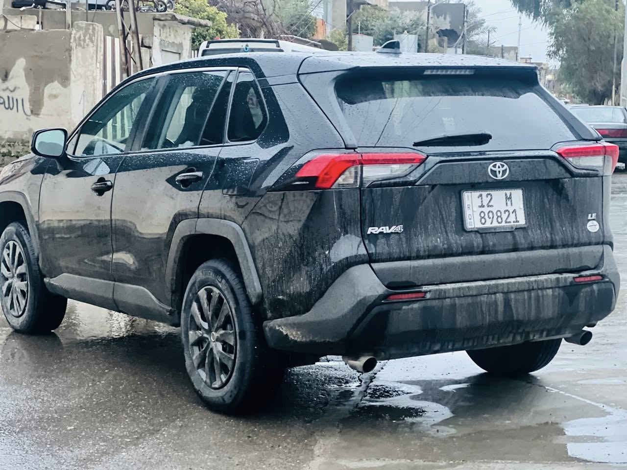 تيوتا راف 4   مواصفات LEموديل  2022 كير محرك كهربائيات تبريد تدفىة تواير طخم كله شرط سنوية لي 2029 هزة جديد شرط تحويل سونار مرفق مع صور  سعر 205ورقة  (دفترين وخمسة )اتصال ‭0770 336 0031‬  مكان السيارة موصل .
