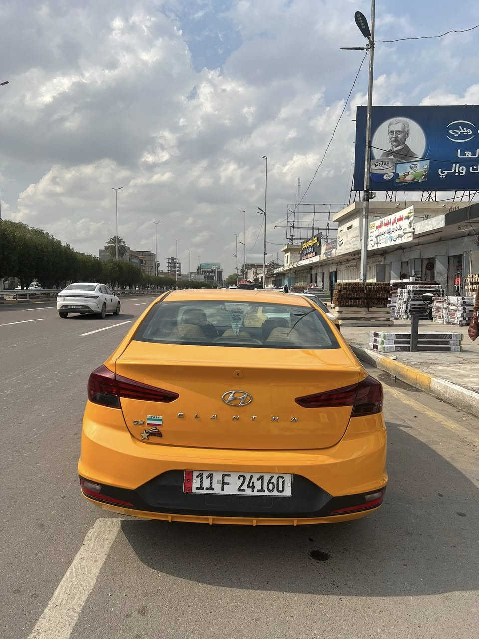 سلام عليكم اننترا موديل 2019 أمريكيه محرك 2000 دوش كير AT رقم 11 بغداد سياره خير من الله جازه اي نقص ما بيه  نقابه مصفره سعر 117 مكان بغداد جكوك رقم تلفون ***********
