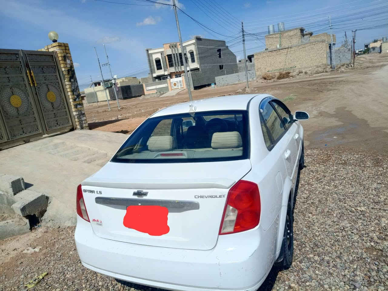 اوبترا 2011 مكفولة من ضربة وتبديل ومن صبغ ما عدا  رشات بسيطة السعر 86 وبيه مجال قليل العنوان الصقلاوية ***********
