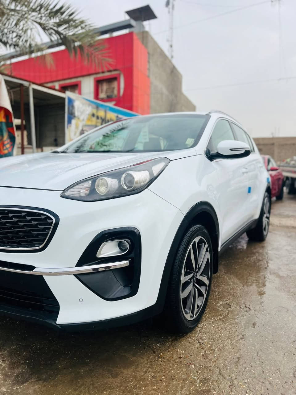 السلام عليكم سبورتج ٢٠كفاله عامه فقط رصعه صغيره للصندوق المكان الدوره شارع ٦٠السعر  ١٩٠وبيها مجال ***********
