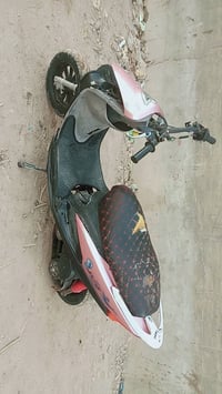 دراجه لبيع منغولي دراجه حلوه ونضيفه مكينة بلاديه تسعه وربعين دراجه عار...