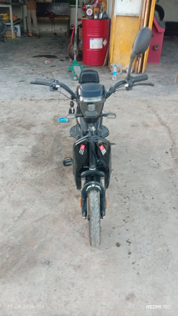 سلام عليكم شباب بايسكل شحن مستعمل شهر جدن نضيف لسعر خاص  ‏‪***********‬‏
