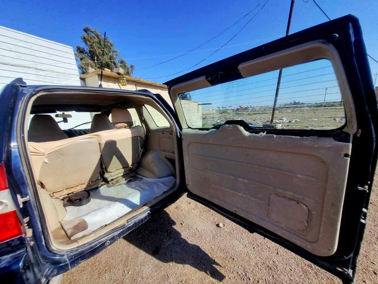 عندي تيكو للبيع مكانيكي مكينه جديده مكفوله وسعر مناسب ٤٥ وبيه مجال موديل ١١ مكانه بغداد سبع البور رقم بابل تواصل على الرقم ‏ ***********
