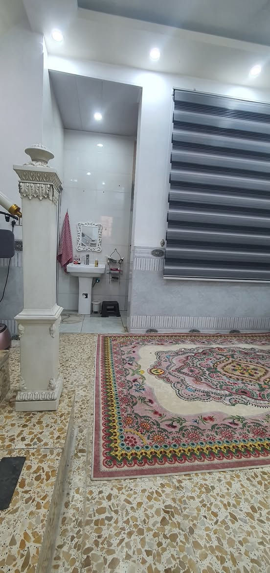 #دار___حديث___للبيع___الغربي__ال__عمار

المساحة ١٢٠م مدخل ممر طابقين مسلح عدد الغرف ٣ 
__________
___

للاتصال ::

***********
***********

_____________

او مراجعة ::

مكتب السلام للعقارات 

#تقاطع___الشعبية #مقابل__صيدلية___الاقصى
_______________________________________
_________
