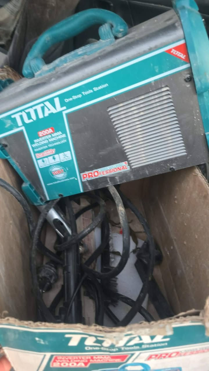 مكينه لحيم خمسه أمبير تشتغل سعره 125شرط الشغل الشراي يجي خاص العنوان تكريت


**إذا كنت صاحب هذا الإعلان وتريد حذفه لأي سبب، رجاءا أرسل رسالة إلى الدعم الفني**