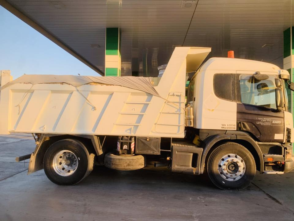 للبيع مكلف بالنشر للستفسار الرقم اللاتصال
***********
