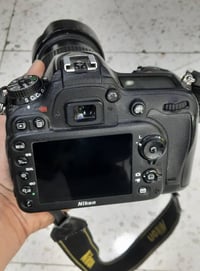 📸 كاميرا نيكون D7200 – نظيفة جداً (بحالة قريبة من الجديدة)  🔹 الموديل:...