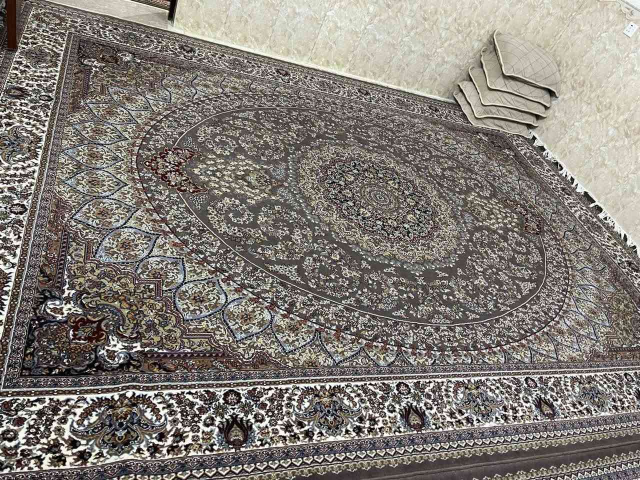 ئەم فەرشانە بۆ فرۆشتن لەکەلار گازینۆ🥰
دوو دانەی سێ بەچوار بۆ ژورێکی ٤بە٦
 ٧٠٠ شانەی ئەسڵ
نرخی ٢٧٠ هەزارو معامەلە
تۆش چیت هەیە بینێرە بۆتەفرۆشم🥰


**إذا كنت صاحب هذا الإعلان وتريد حذفه لأي سبب، رجاءا أرسل رسالة إلى الدعم الفني**