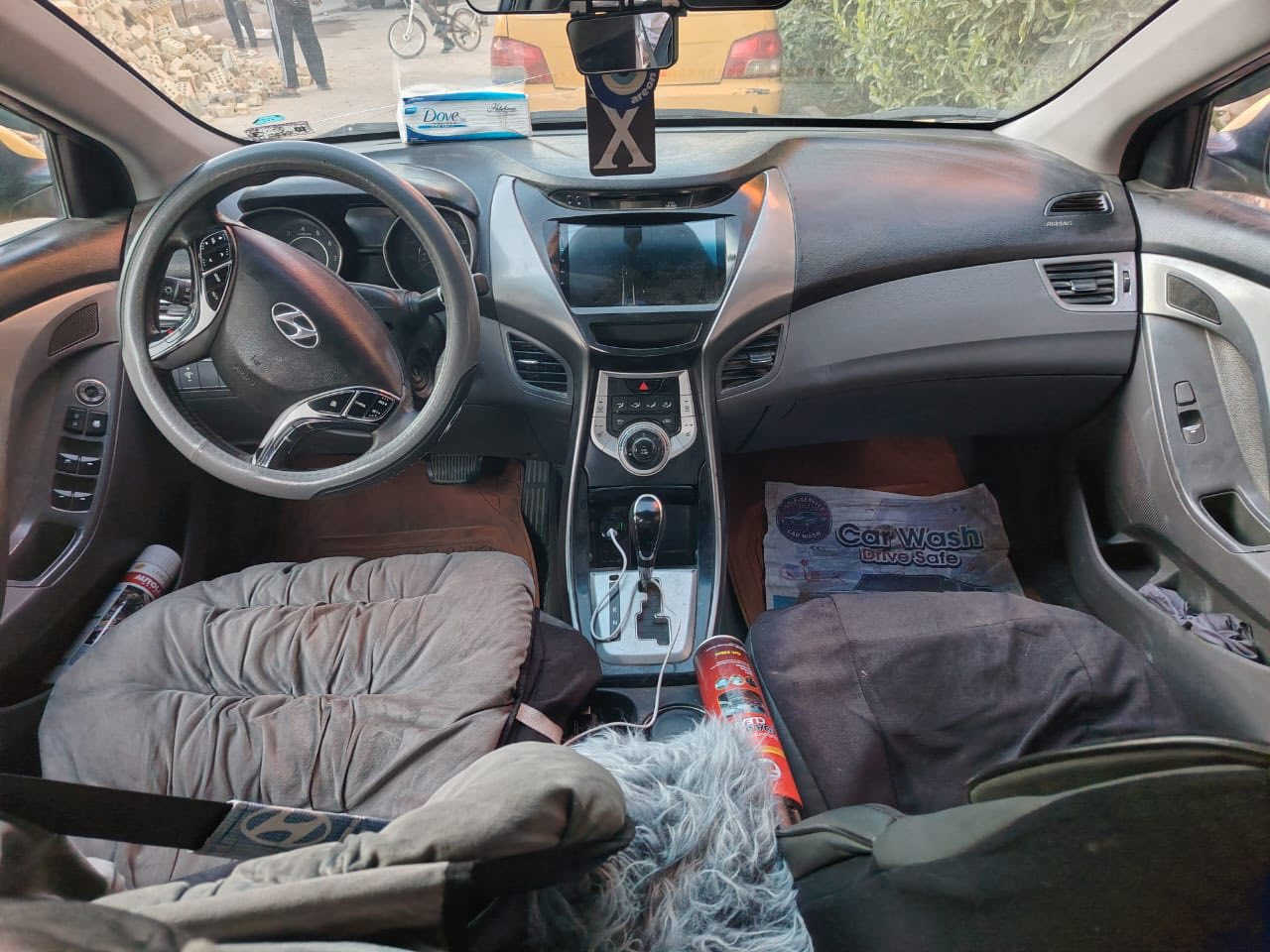 السلام عليكم النترا مضلع 2013 رقم أنگليزي بغداد وارد امريكي محرك وگير كفالة  سيارة جاهزة تدفئة تبريد شغال 
مكاني زعفرانية او كرادة السعدون 
سونار موجود ضمن الصور 
السعر: 92وبي مجال 
للتواصل ***********
