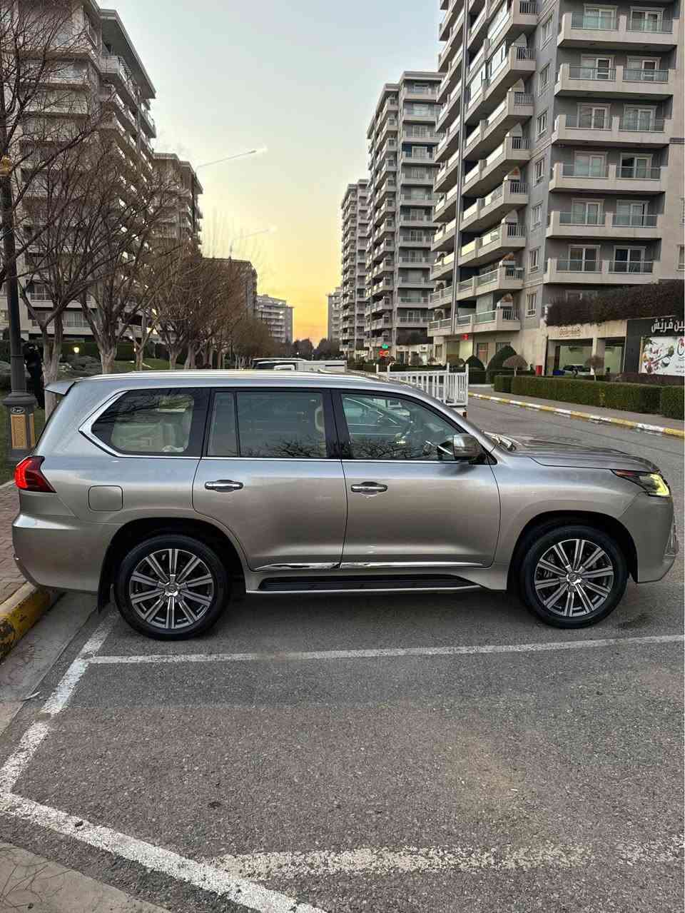 🤍﷽🤍

Lexus  LX 570    2016  🔹
‎ماسفات بریمی 🔺
‎تەنها  96 هەزار کم ڕۆشتوە 🔸
‎بەسمە ▫️
‎سلایت 🔹
‎کوشن جلد 🔺
‎کوشن کارەبا 🔸
‎کوشن ساردو گەرم ▫️
‎سوکان ڤۆلیۆم 🔹
‎لایت لید 🔺
‎برێک بەسمە 🔶
‎ڕادار 🔹
‎سندوق. شەفت 🔺
‎ يةك كارتي لة بؤنيتكةي هةية بێ بۆیاخ بێ سارد 🔹
‎بەناوی خۆمەوەیە ▫️
‎هەموو گیانی بەشەرت 🔶
‎ژم :. ***********
$‎نرخ : معامةلة 575  💵 شربازهير, السليمانية
