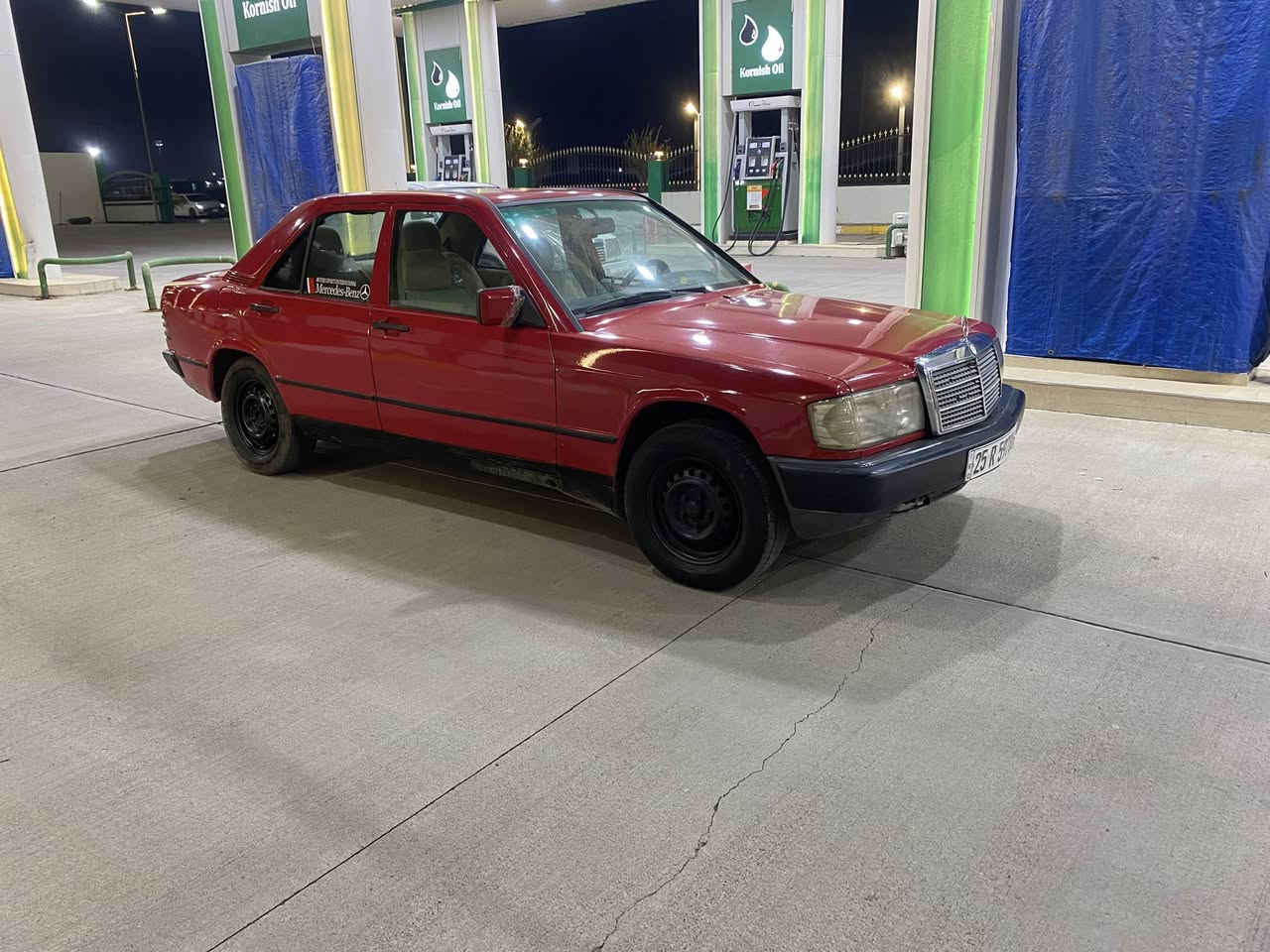 السلام عليكم مارسدس ١٩٠ طيارين سياره جاهزه بدون أي نواقص برغي ما ناقصه محرك كير ونجي ٦ سلندر محرك كير صدر بالشرط كهربائية شغال بدون أي نواقص سياره مكفولة مشروع وطني رقم كركوك سنويا ٢٧ شرط التحويل
سياره صبغ عام للجماليه بدون ضربه بدون صبغ
السعر ٤٣ أو بي مجال بسيط للشراي
للبيع او مراوس حسب القناعه
العنوان كركوك
***********
