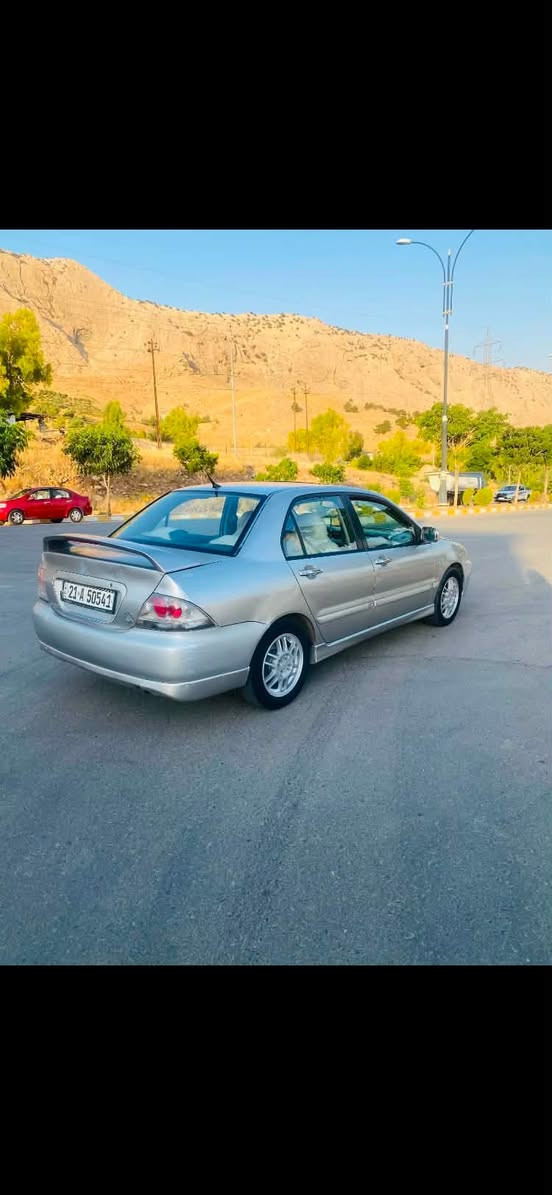 لانسەر مۆدیل 2007 گیر تۆماتیک     مەکینە گەورەدەبڵ گێڕ مواسەفات فول فولە سلایت سپۆرت تەبریت ساردووگەرم لەسەرسویج گیرو مەکینەی نەکراوەتۆ بەشەرتە سەنەوی  تازەیە 2028 هەزەی تازەیە تەحیولو غەرامەو وەکالەی بەشەرتە  یەک پارجەی بۆیاخە بۆجوانی  کراوە لەسەرکاڵ بونۆ کراوە بەو شەرتە نوکە دەرزی دەعمی پێوە نیە بەو شەرتە بێ ساردوو شوخوت جوار تایەی تازەی بۆ بسراوە یەک فلس مەسرەفی تیانیە هەموگیانی رێک لەسەر شەریکەماوەتۆ بەشەرتە سعری 68 وەرەقە.***********     ***********

