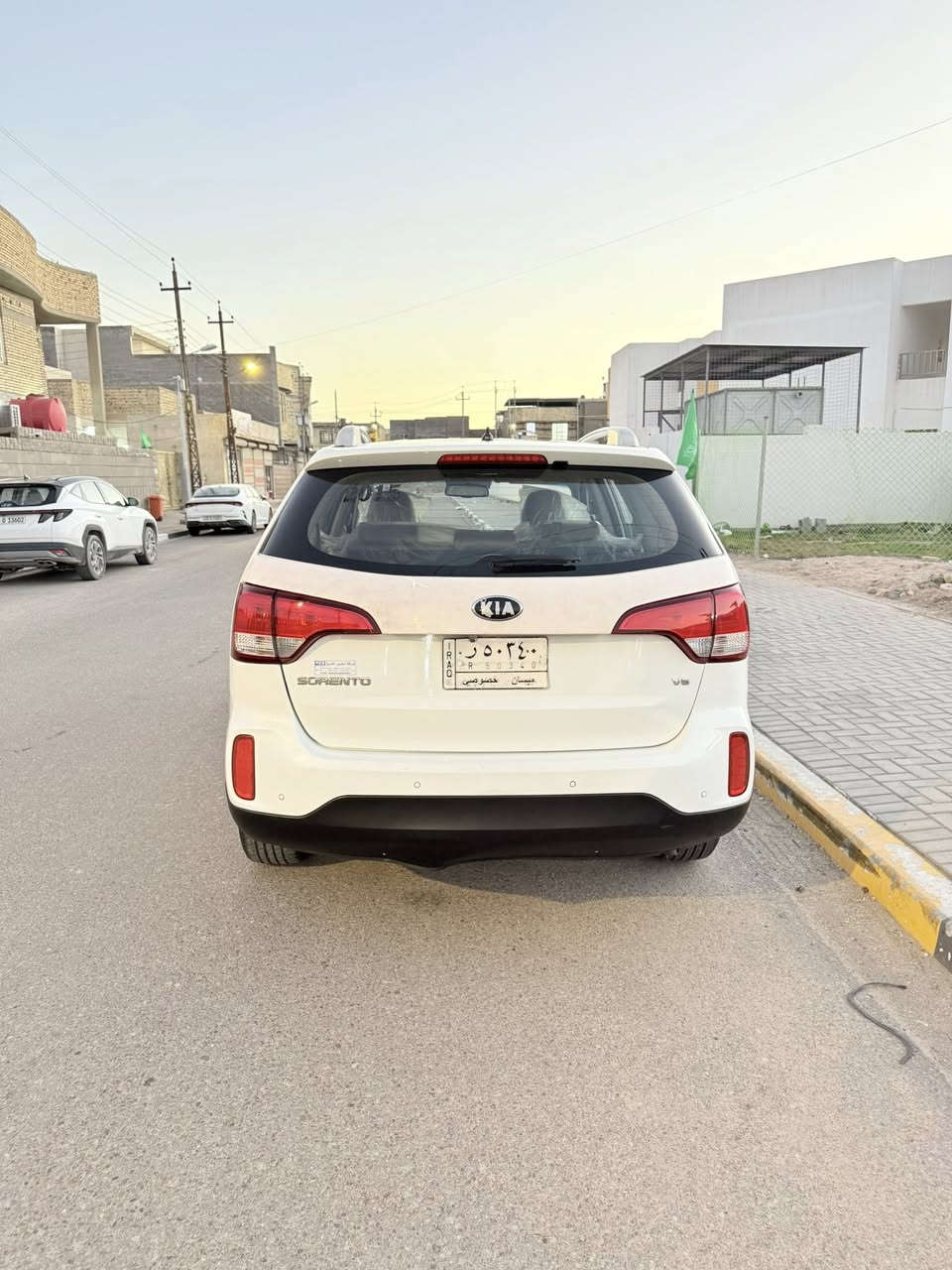 السلام عليكم سورنتو خليجية موديل 2015 رقم ميسان تحويل مباشر فول موصفات ماعدا الفتحه 3 قطع تبريد 7 راكب مكينة 6 سلندر السيارة بيها بجم خفيف السيارة كفاية من صبغ وبتبديل ماشية 70 الف حقيقي مكان السيارة بالبصرة السعر 160 وبيها مجال مامتواجد على الخاص الشراي يتصل ويدلل 
‭0771 673 1398‬
