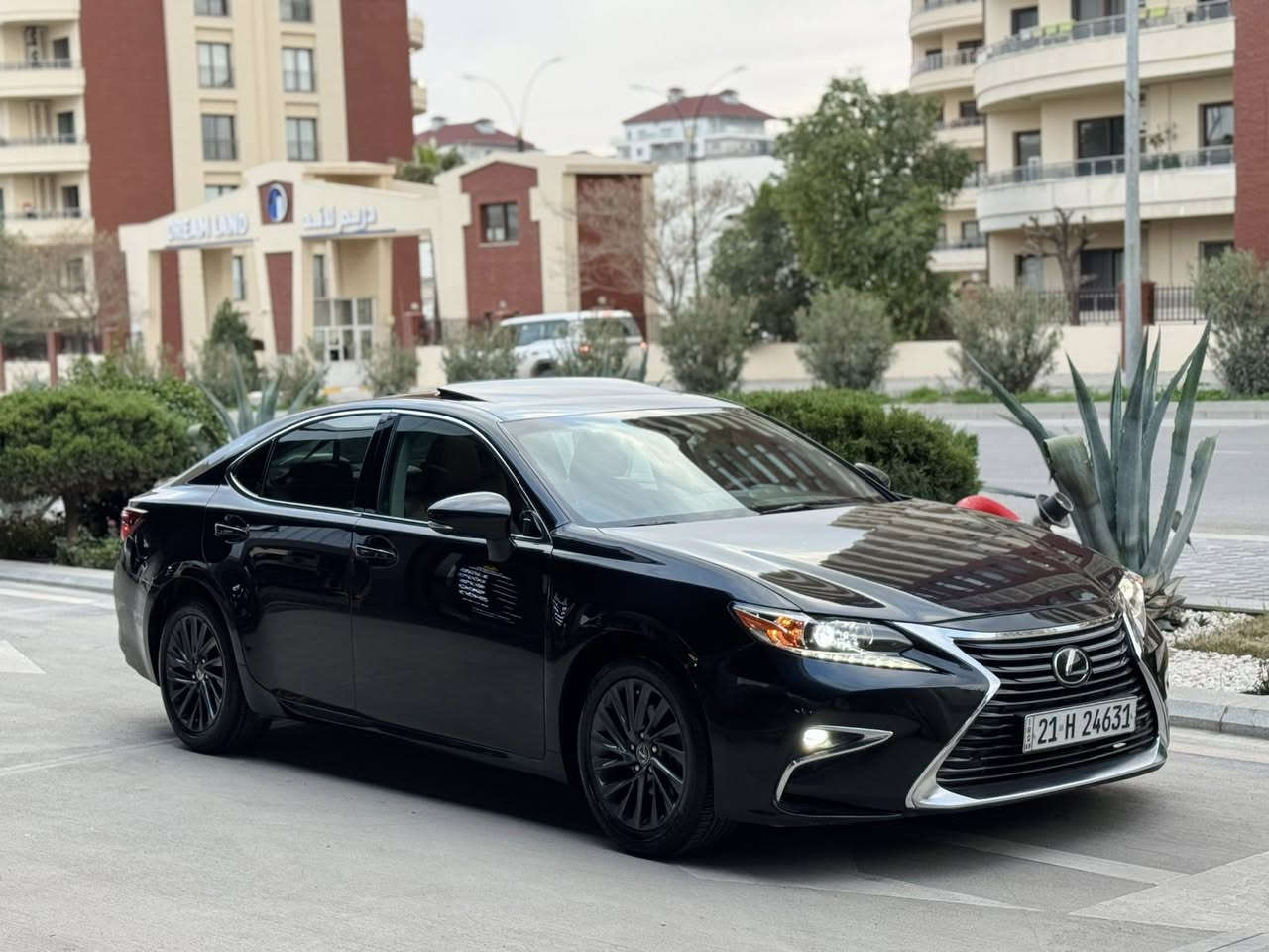 LEXUS ES350 2018
‎*********** واتساب

‎لیکگزس مودیل ٢٠١٨ داخل مشمشی مواسفات واحد علی واحد لیمیتید سیارة بیها بس بونید صبغ بدون داخل بدون ایرباگ لون اسود قطران  ماشیة (٧٤)میل گیر محرک صدر تاخم تیارات کل جدید سنویة فحس هزة لوحات کل جدید نفس یوم تحویل وکالة حاضر
‎(ماشاة اللە سیارة حیل حیل نظیفة🔥📦)
‎:مواسفات
‎فتحة
‎بصمة
‎رادار امامی خلفی مرایا
‎کشنات تدفئة و تبرید وکهرباءو جلدو خزن
‎ستیرن تدفئةو کهرباء
‎شاشة کبیر
‎تحکمات ماوس
‎سیستم...ئیکو نورمال سبورت
‎تحکمات ستیرن فولیوم تحدید سرعة
‎شفتات ستیرن
‎محرک ٦ سلندر حجم ٣٥٠٠
‎سیستم سوس جیبی ئیس اشتغل
‎مکان سیارة سلیمانییة مرکز مدینة سیارة بیع و مراوس بس تویوتا
‎سعر : 206 $شویة مجال بسیط
‎*********** واتساب
***********
