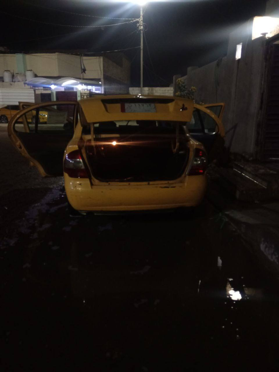 سياره طيبه للبيع موديل2014 السياره حلوه ونضيفه مكينه وكير كفالة تخم تايرات قبل سبوع شاده بدلت توني درايمات بس الصدر مبدلته السياره جاهزه ربع مذب عليه السعر 35للستفسار أكثر هاذه رقمي ***********
