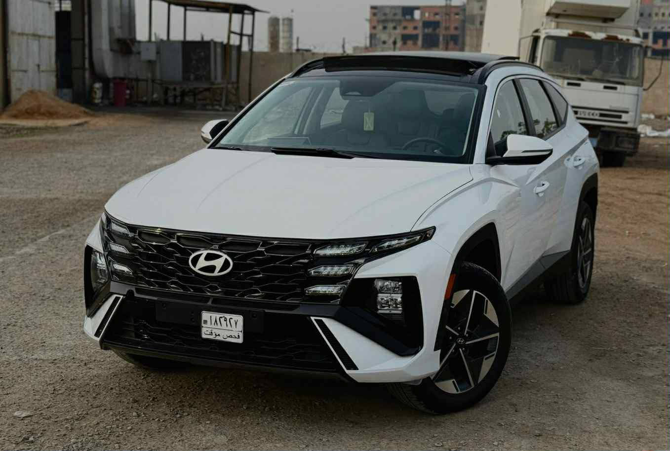 توسان زيرو  وارد امريكي 2025 هايبرد فئة CONVENIENCE. SEL
1-محرك 1600 تيربو 
2-ماشي 300 ميل فقط 
3-بانوراما 
4-شاشة كاملة مع الدشبول 
5-بصمة 
6-تشغيل عن بعد 
7-جنطة كهرباء 
8-كشنات جلد 
9-تدفئة كشنات
10-القير او ناقل الحركة خلف الستيرن 
11-قيادة ذاتية 
كثيرة المواصفات التفاصيل مع الصور 
صور الحادث موضحة في الصور 
#2025
#2025
زيرو ماشي 300 🆕 🔥 ميل فقط 
الحادث فقط دعامي كامله مبدله بدون دواخل 
ايرباك بردة ودشبول ودركة 
سيارة شغاله وتمشي من امريكا بدون تصليح
 بدون قطرة صبغ عدا اطراف الدعامية  
مبدل بنيد تفصيخ نفس اللون
جاملغ وراديتر ماواصله اله الحادث 
رقم بغداد 
***********
مكان السيارة بغداد
السعر 229 $
