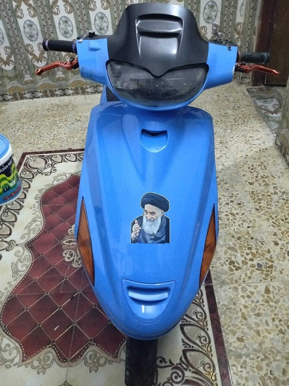 سلام عليكم دراجه فراشه للبيع دراجه شلعه معدل فول كهربائات كله شغل دراجه امفوله دراجه برغي ماعيزه مستعجل عل بيعه سعره 350مجال بسيط شراي هذ رقمي ***********
